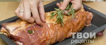 Свиной рулет фаршированный булгуром - пошаговый рецепт приготовления