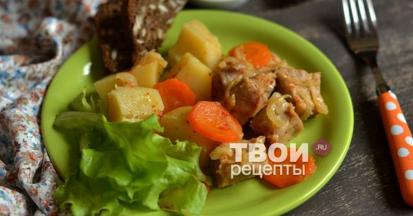 Свинина с овощами на пару