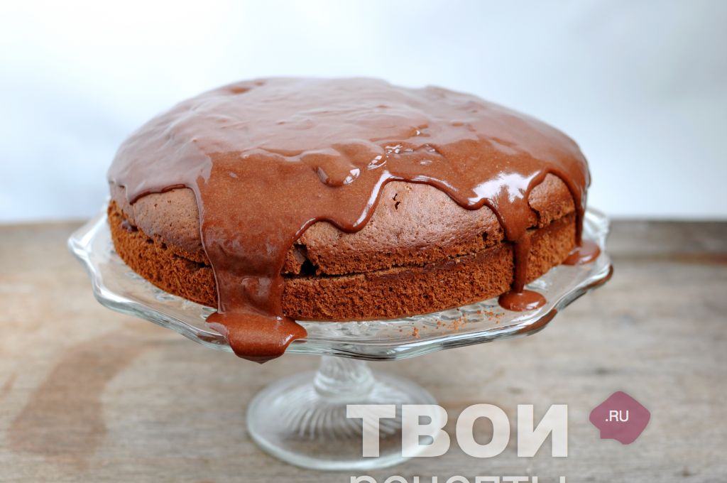 Простой шоколадный пирог: рецепты в духовке и мультиварке