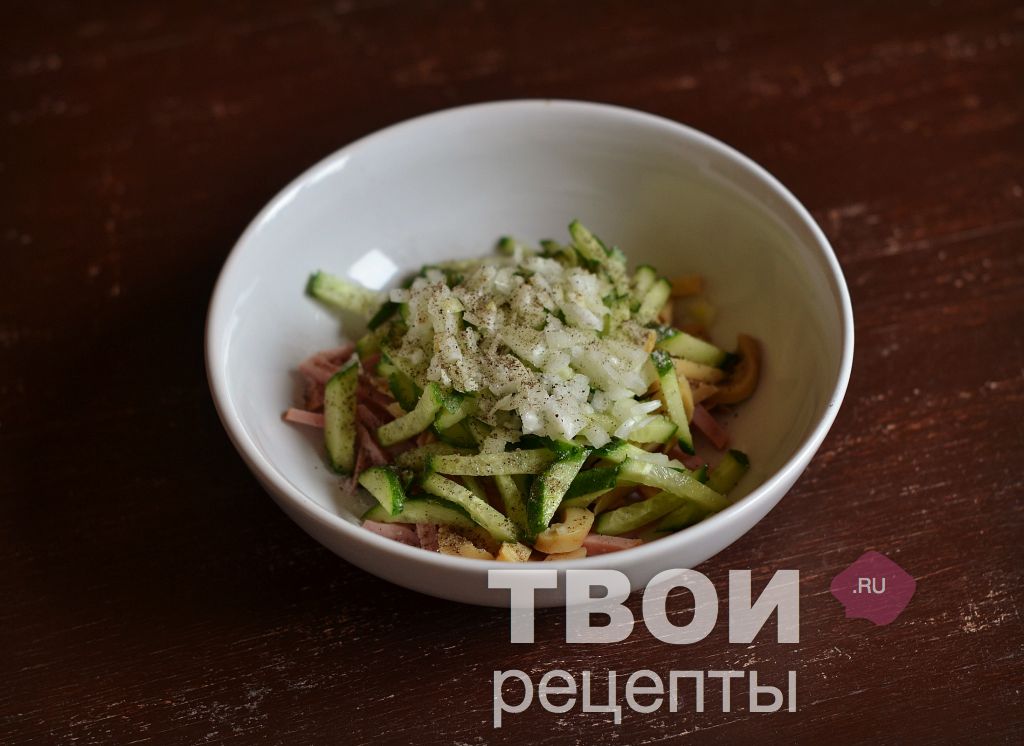 recept-salat-s-vetchinoi-i-gribami-shag_3.jpg
