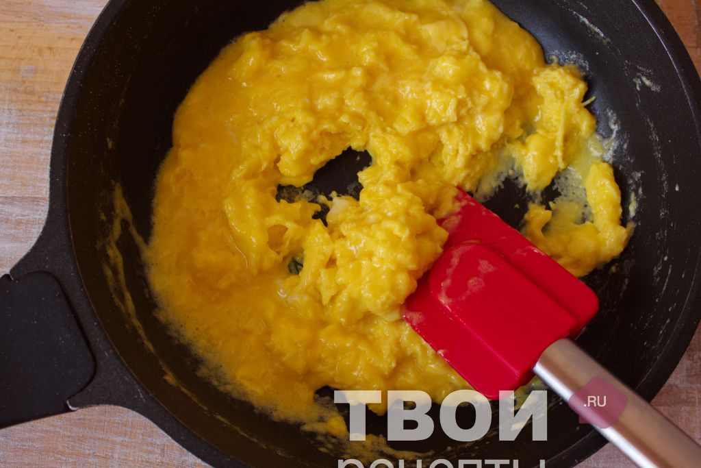 Скрэмбл рецепт классический пошаговый с фото на сковороде