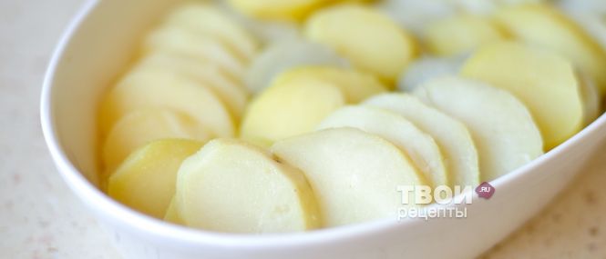 Картошка в сметане, пошаговый рецепт на 1770 ккал, фото, ингредиенты - Констанция